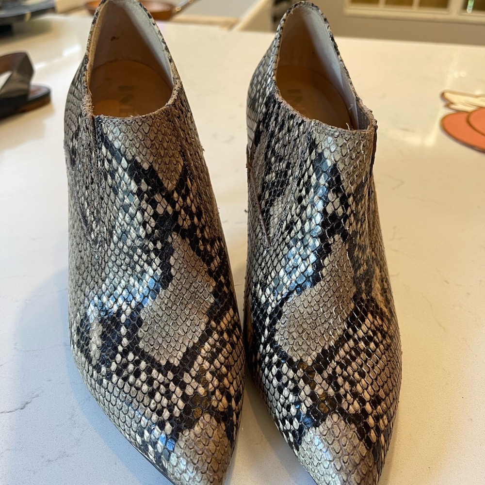 Inez Snake skin Heels